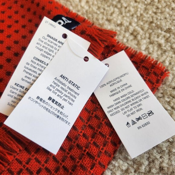 NWT Lands' End Scarf - Picture 4 of 4